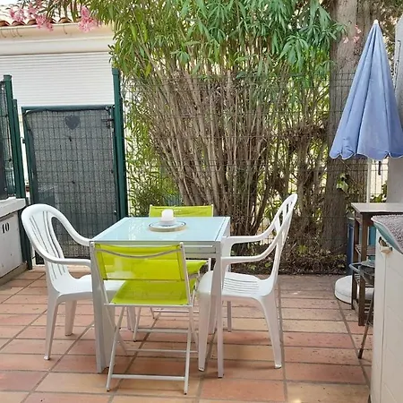 Апартаменти Mitoyenne 2 Pieces Terrasse